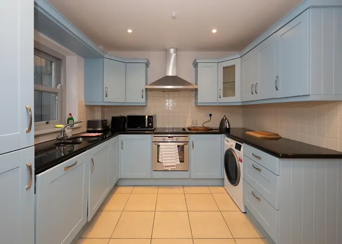 בית נופש Charming 2-bed House - 15 Mins Drive To Centre קורק